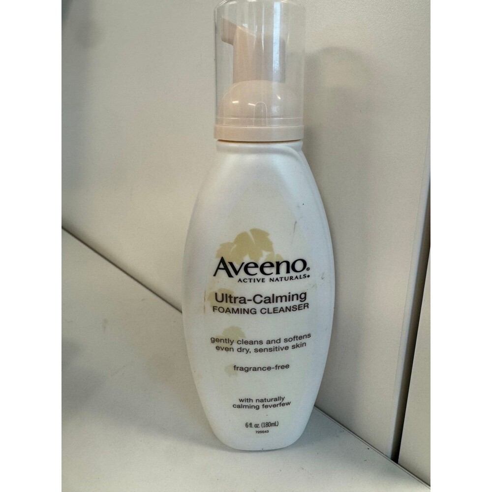 Aveeno Active Naturals Ultra-Calming Foaming Cleanser Fragrance Free (6 Oz) Full